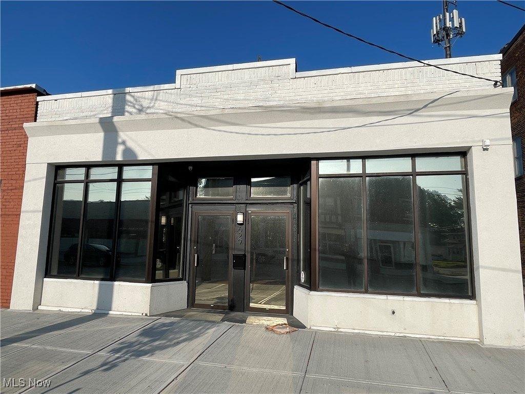 Property Image for 629 E 185th Street