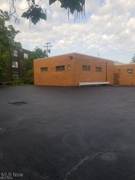 Property Image for 5522 Pearl Road