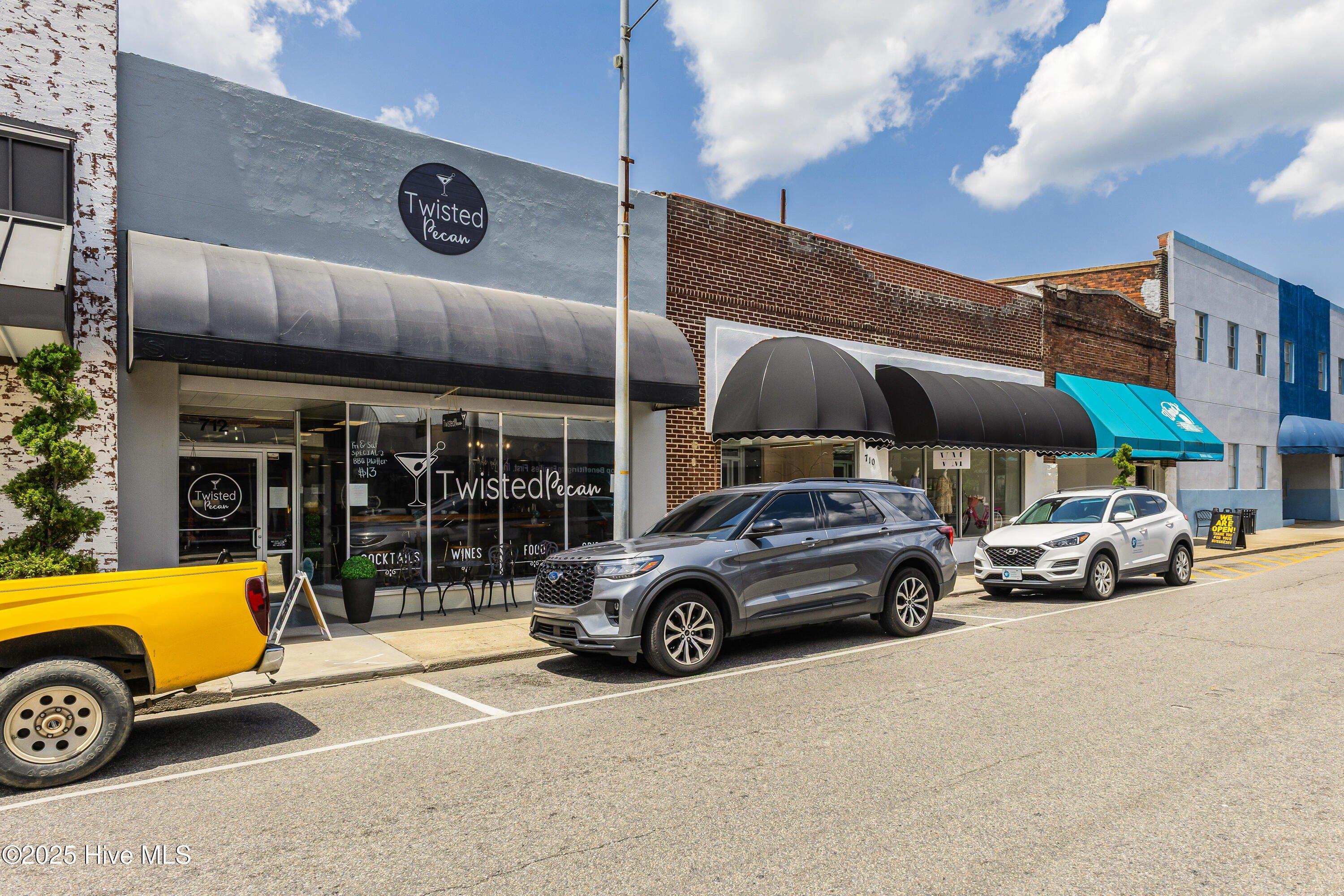 Property Image for 712 S Madison Street