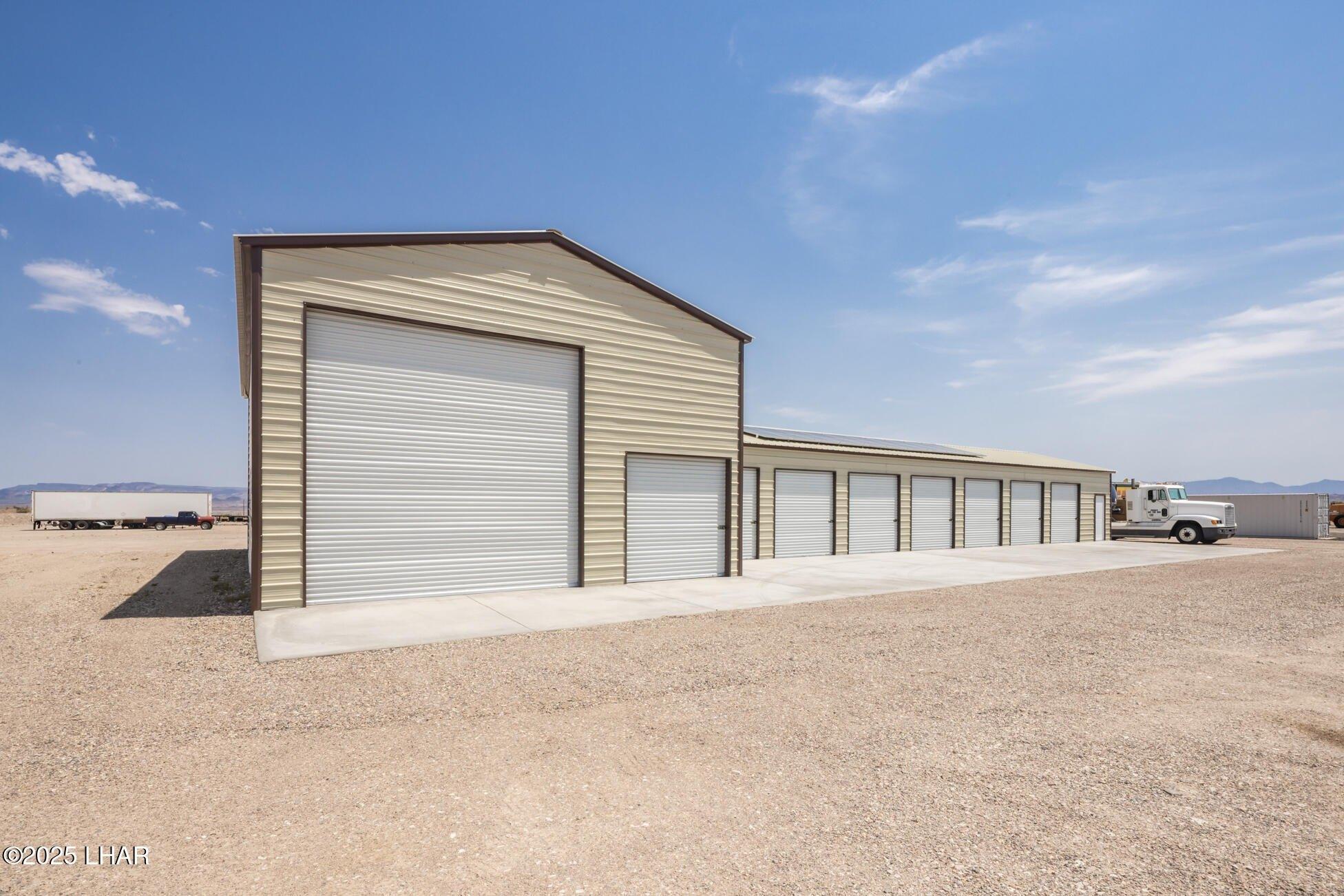 Property Image for 8089 N Wagon Wheel Dr