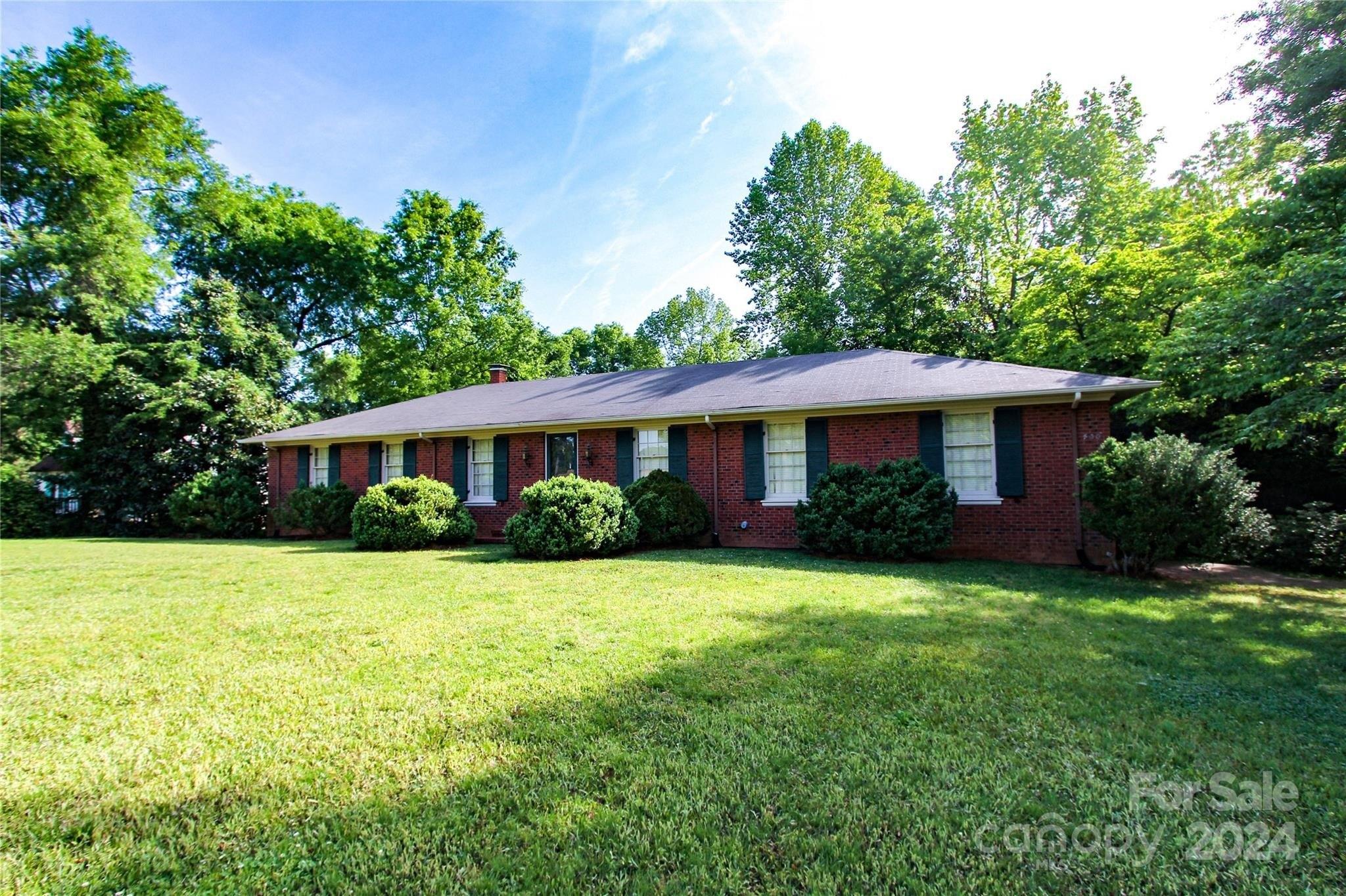 Property Image for 400 Shinn Circle