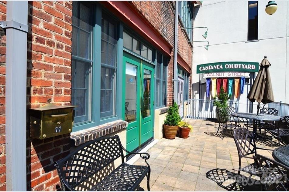 Property Image for 77 W Walnut Street