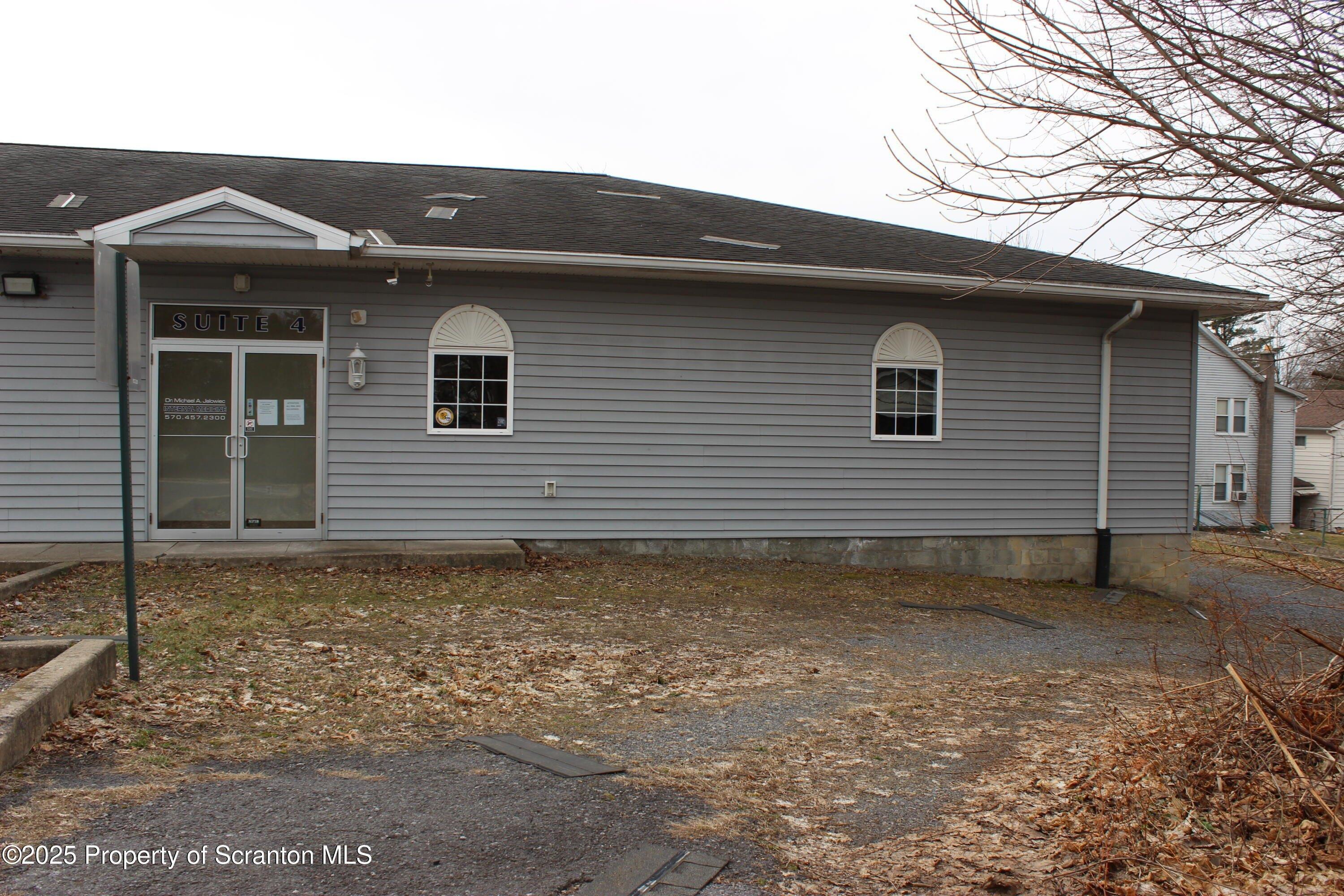 Property Image for 821 S Main Street 4