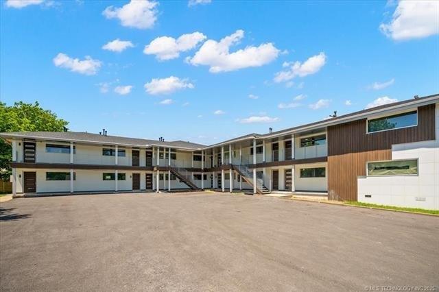 Property Image for 3220 S Knoxville Street