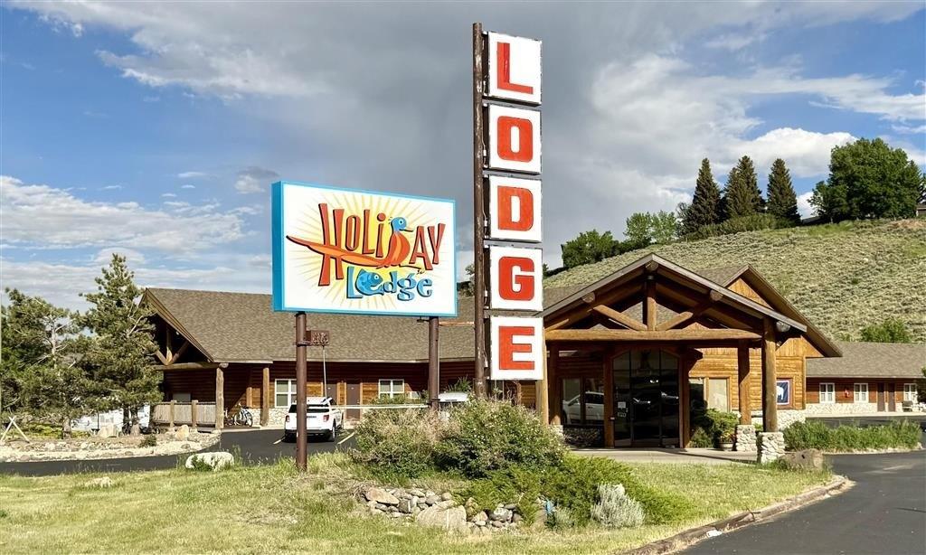Property Image for 244 Yellowstone Ave., W