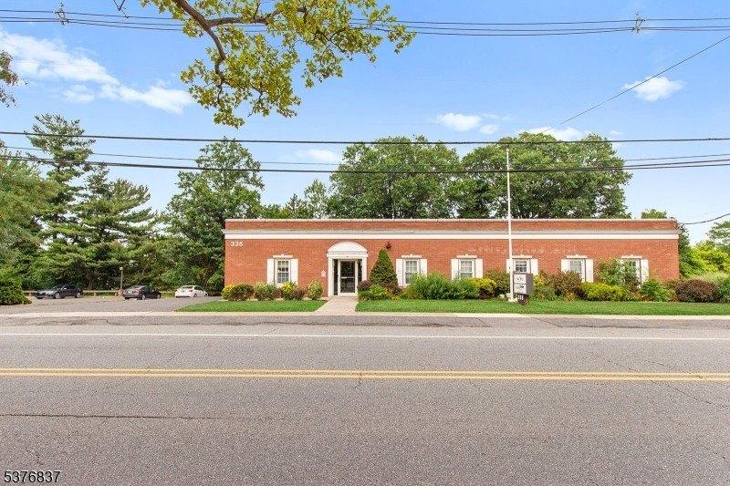 Property Image for 335 Broad St