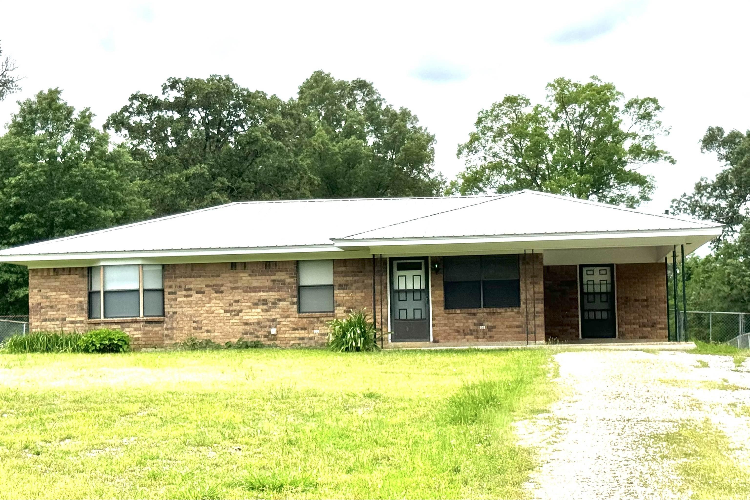Center Real Estate Find Houses & Homes for Sale in Center, TX