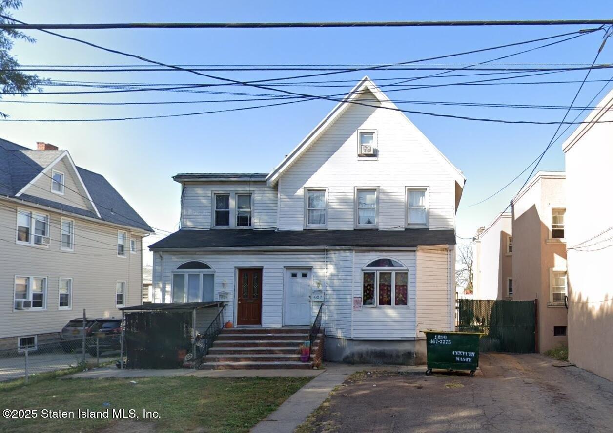 Property Image for 827-829 Post Avenue