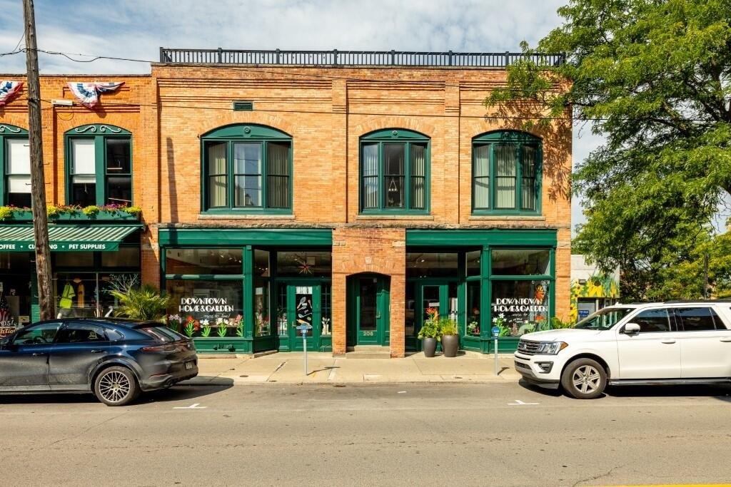 Property Image for 204/208 S Ashley