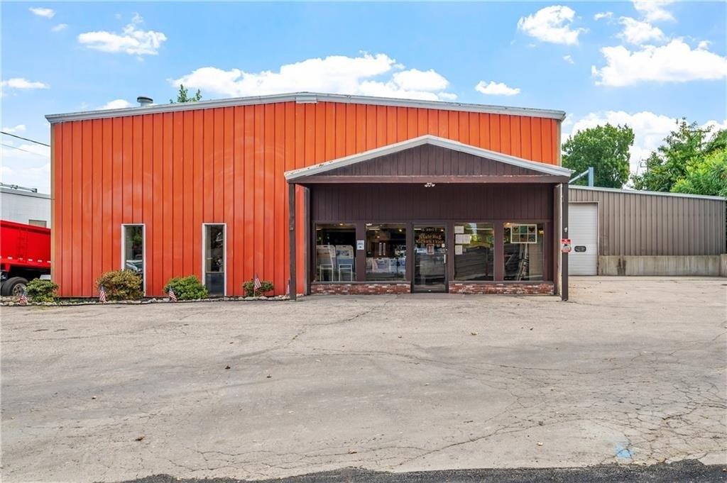 Property Image for 350 Station Street