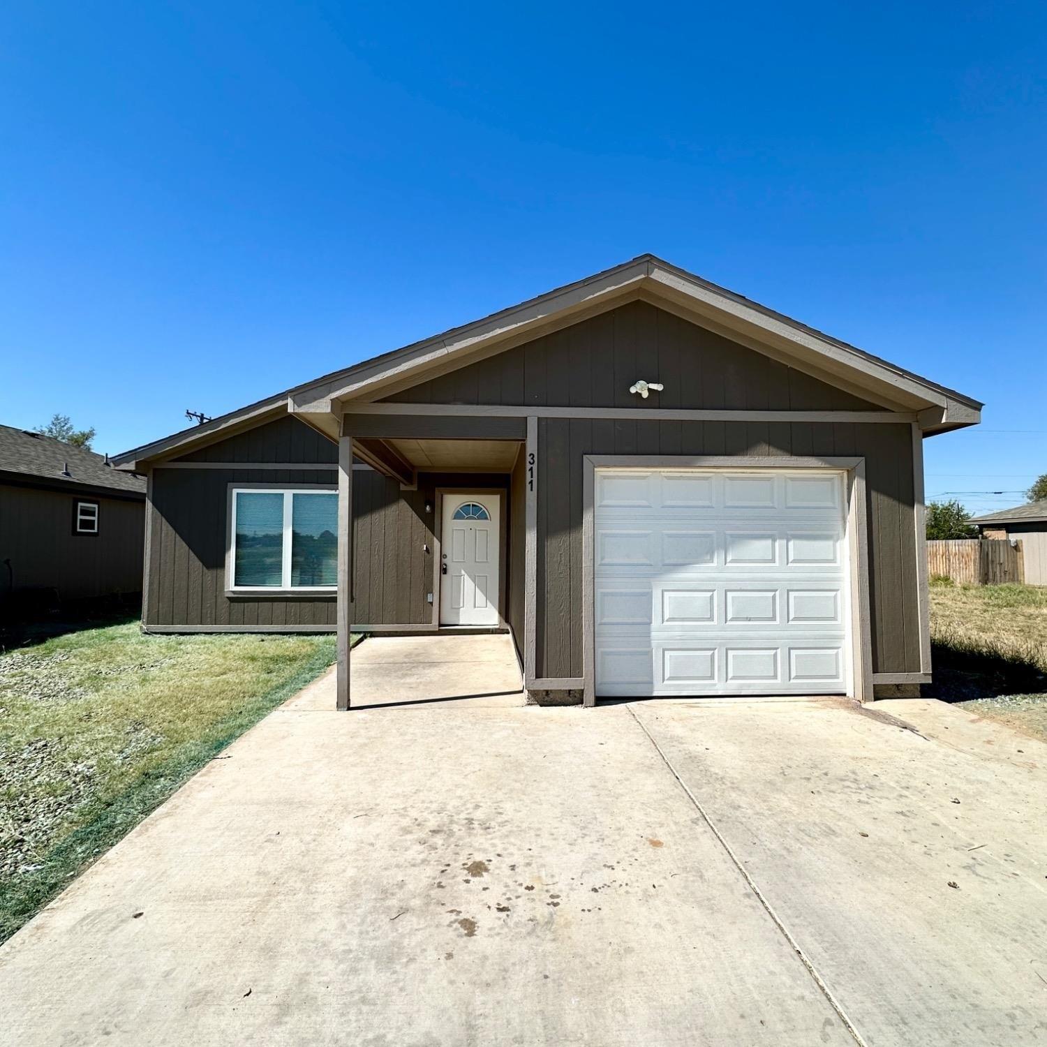 311 Ave Q, Lubbock, TX 79415 MLS 202414244 CENTURY 21