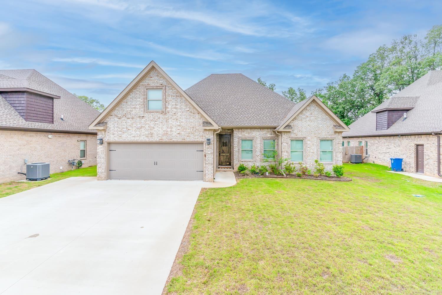 Property Image for 3109 Creekview Court