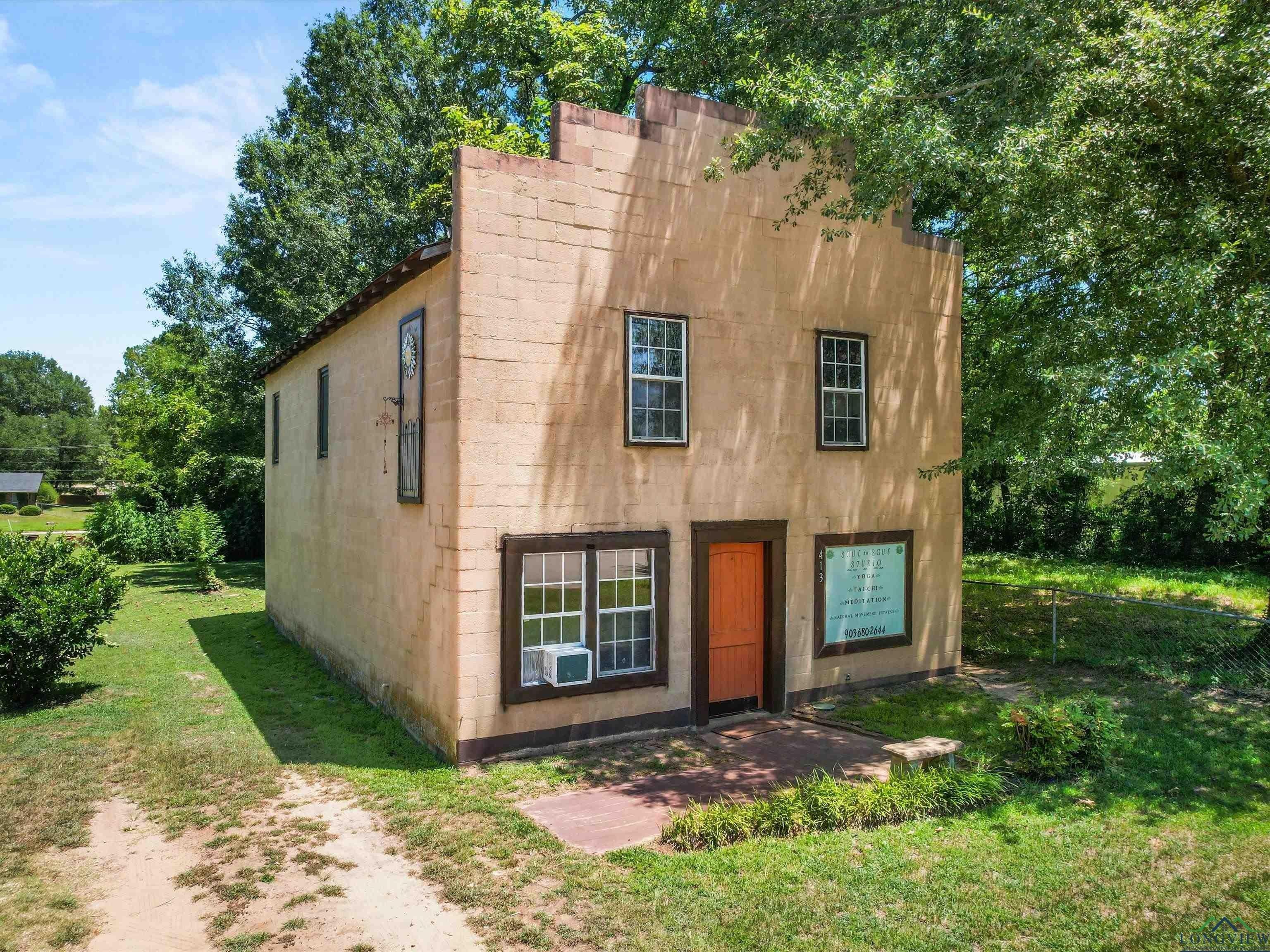 Property Image for 413 N Roberts
