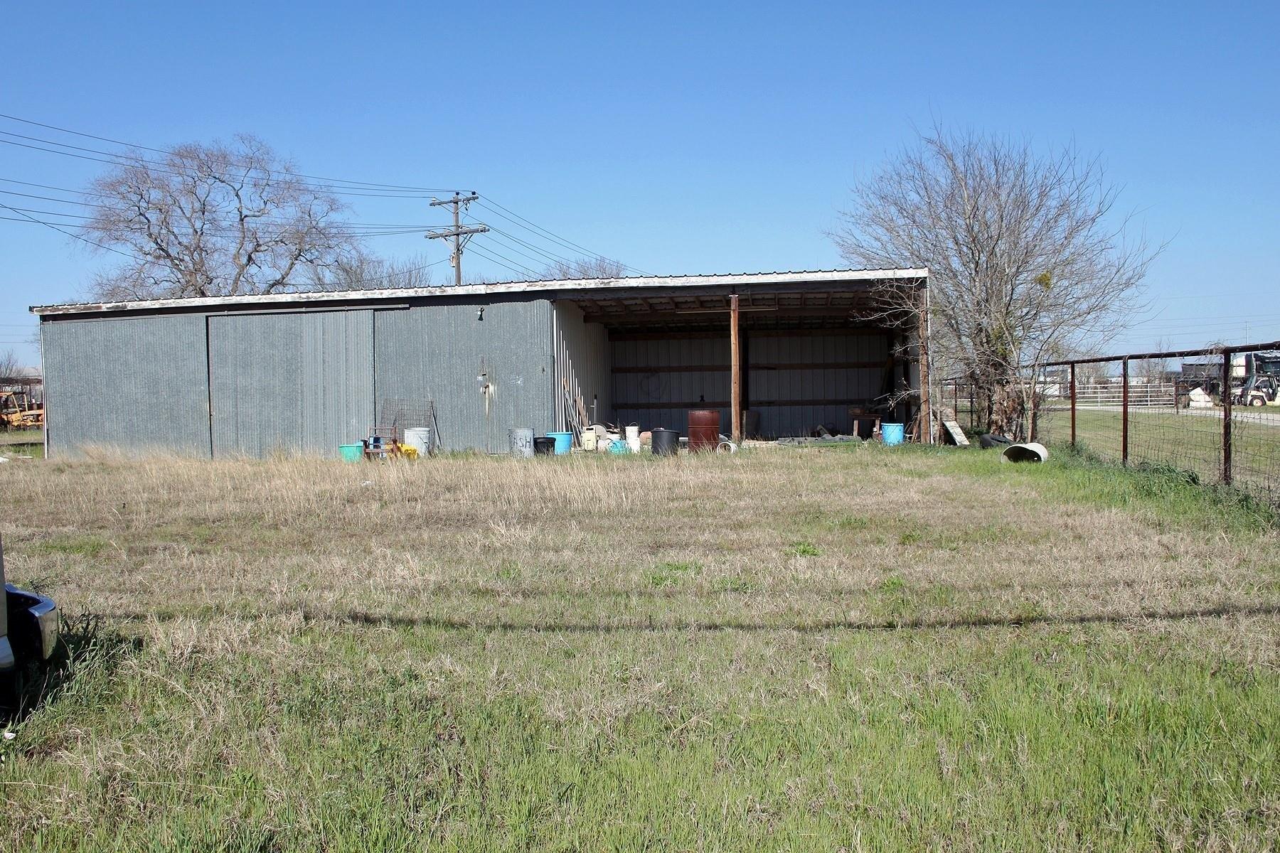Property Image for 1406 S Commerce ST S