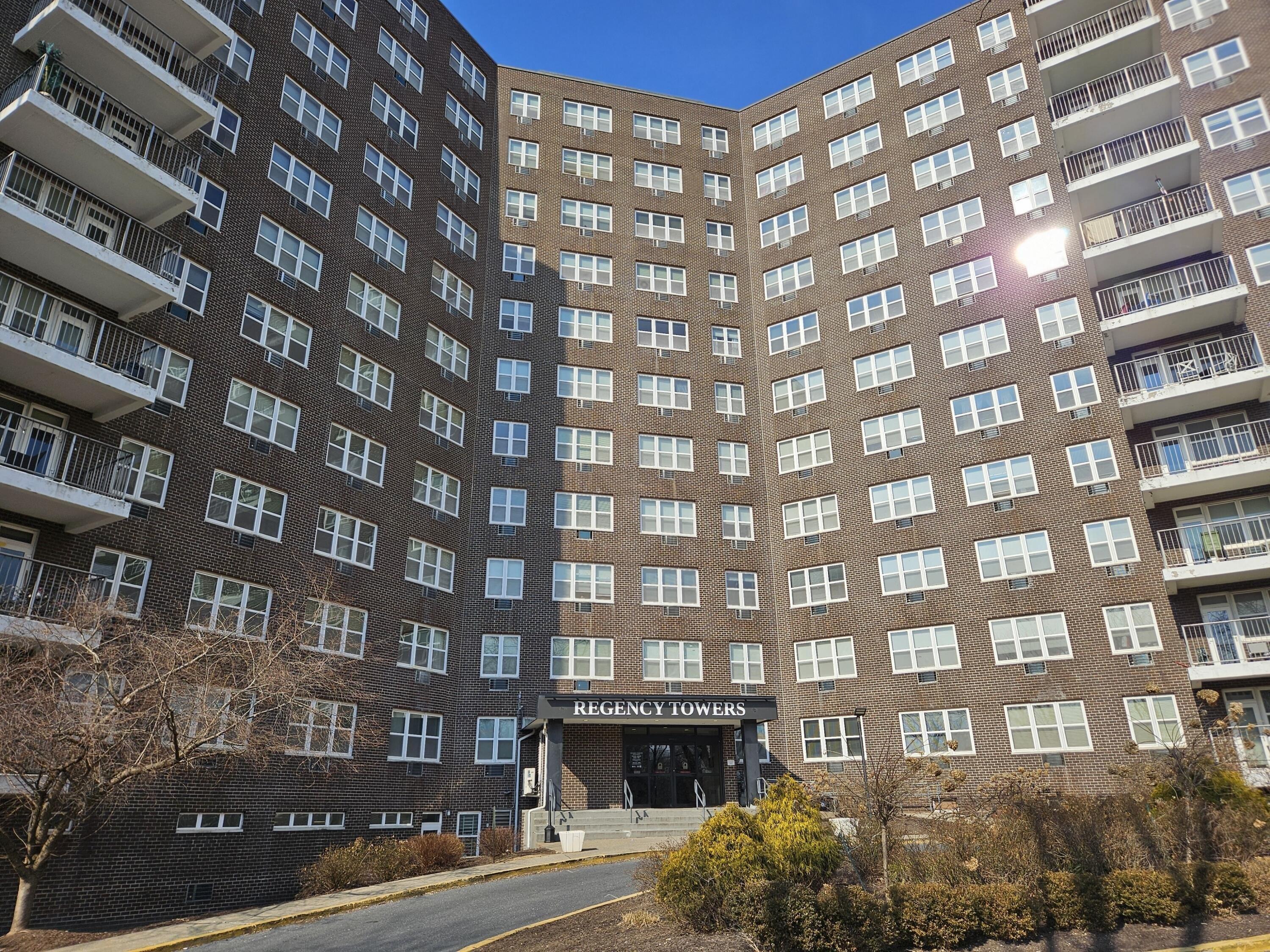 Property Image for 1600 Lehigh Parkway E