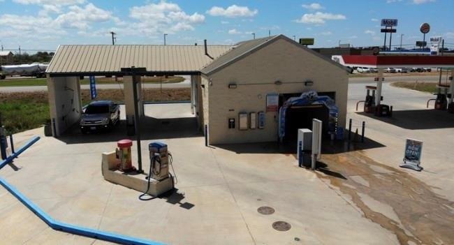Property Image for 17255 S Interstate Highway 35