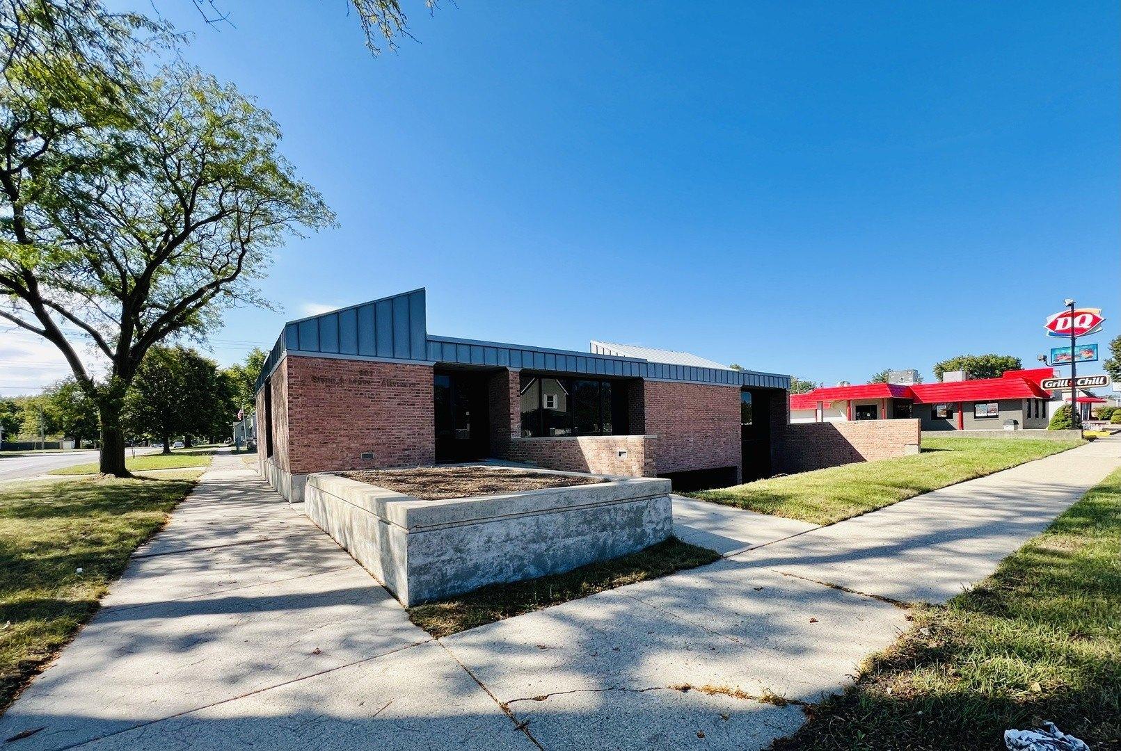 Property Image for 901 Charleston Avenue