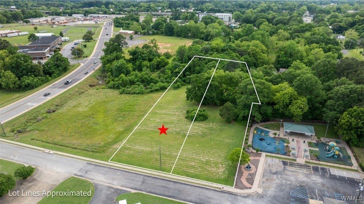 Property Image for 13th Avenue lot: 3