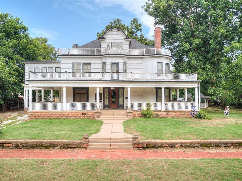 Property Image for 1016 W Warner Avenue