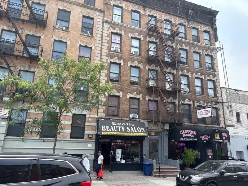 Property Image for 576 Southern Boulevard