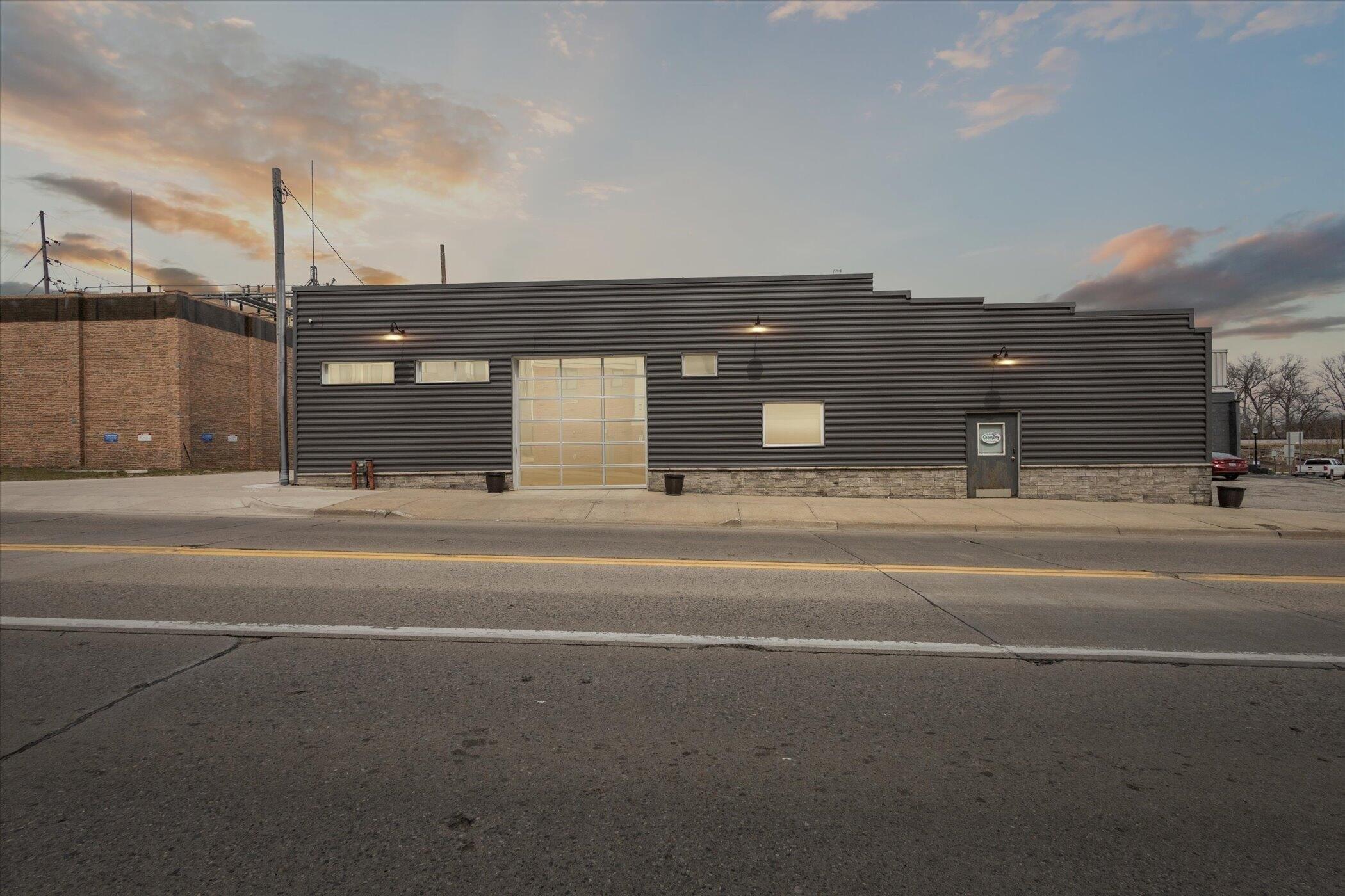 Property Image for 206 W Louis Glick Highway