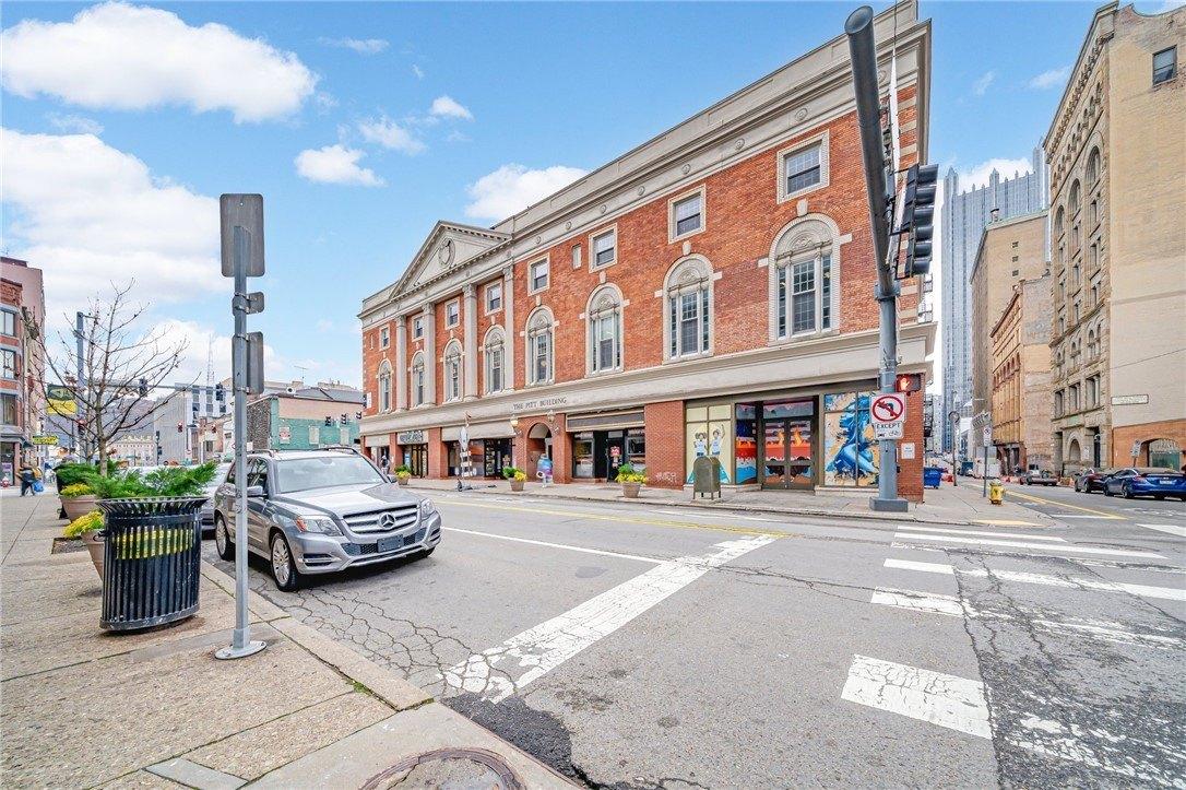 Property Image for 217-219 Smithfield St