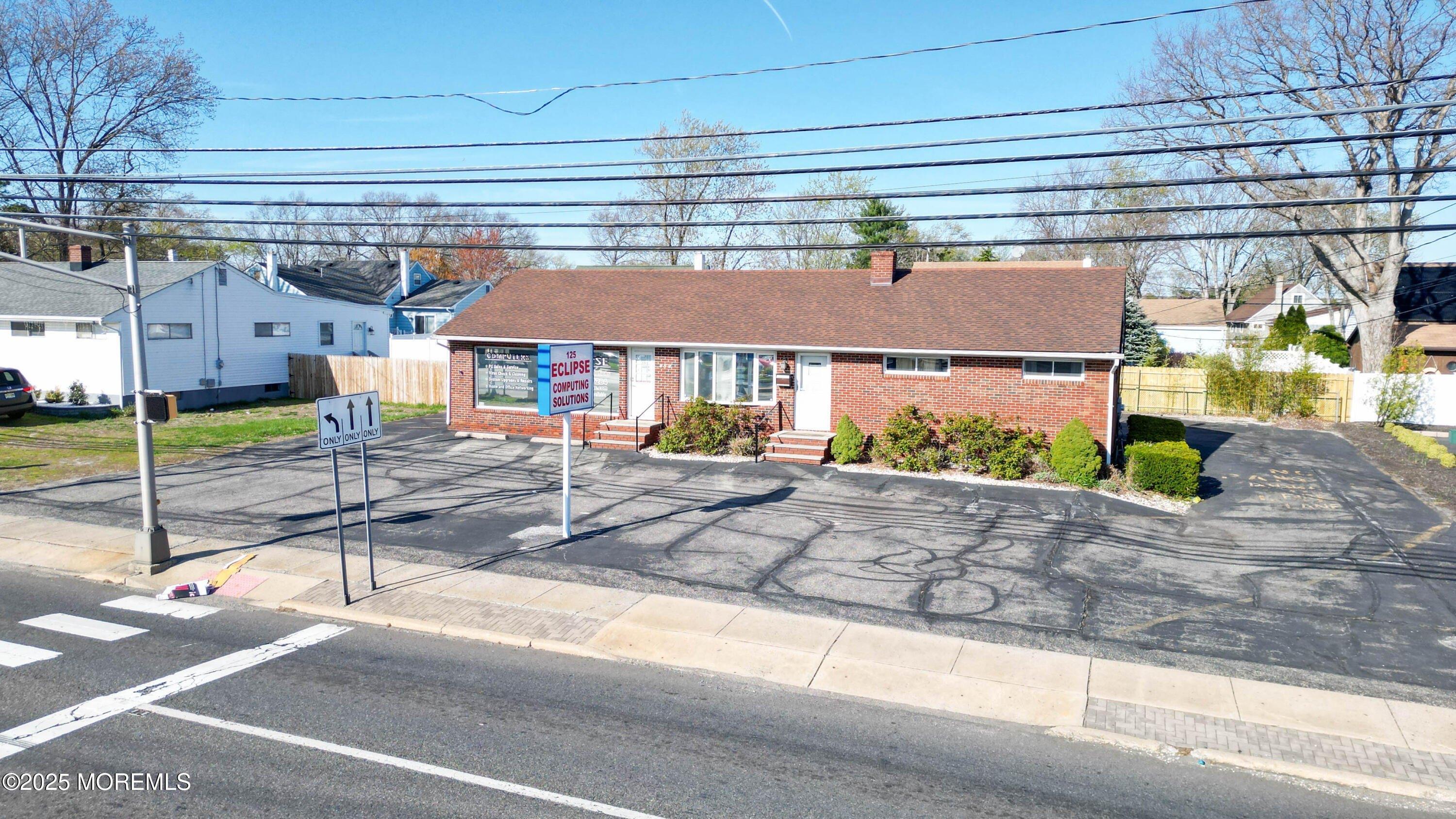 Property Image for 125 Chambersbridge Road