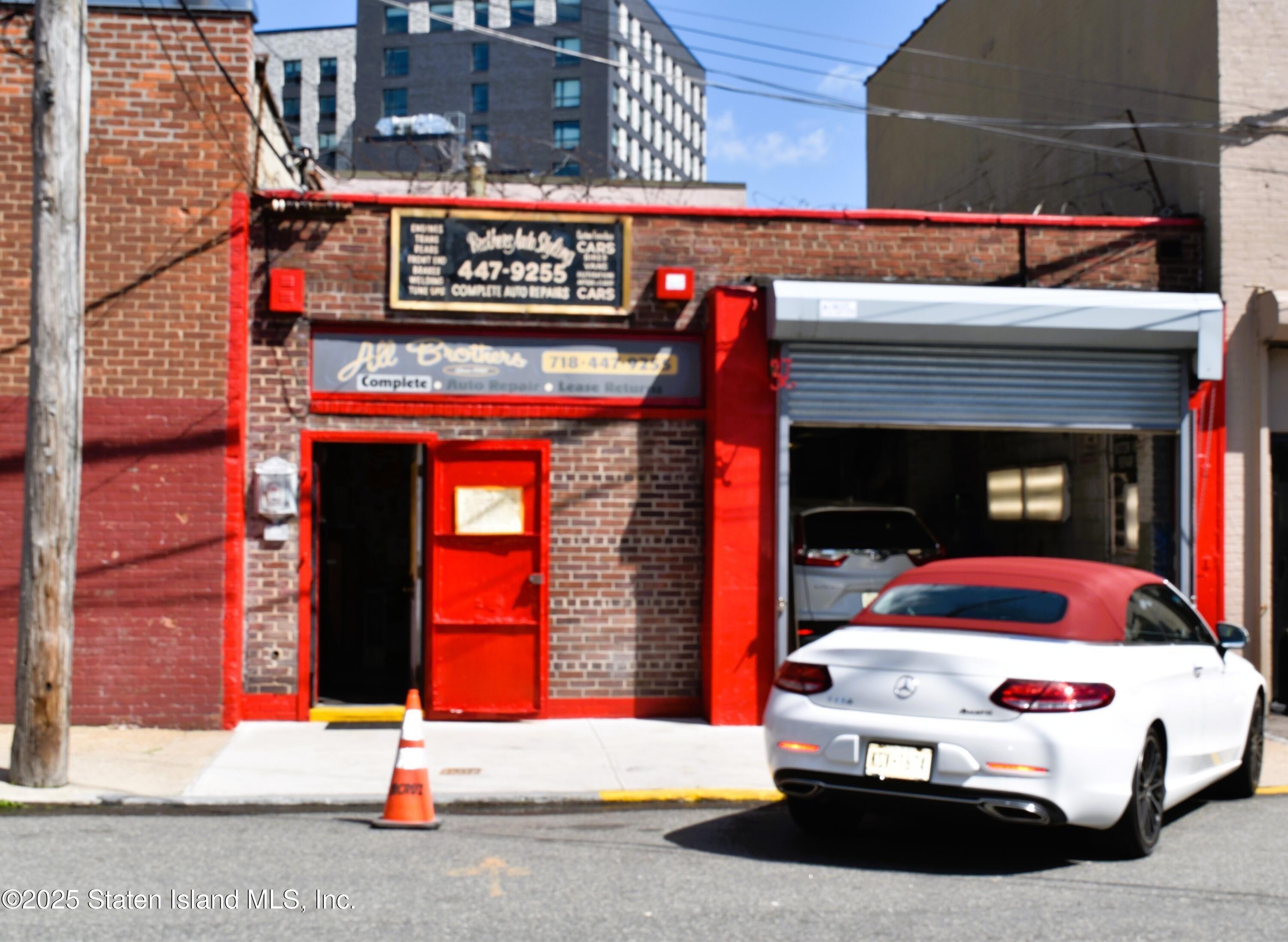 Property Image for 27 Sands Street