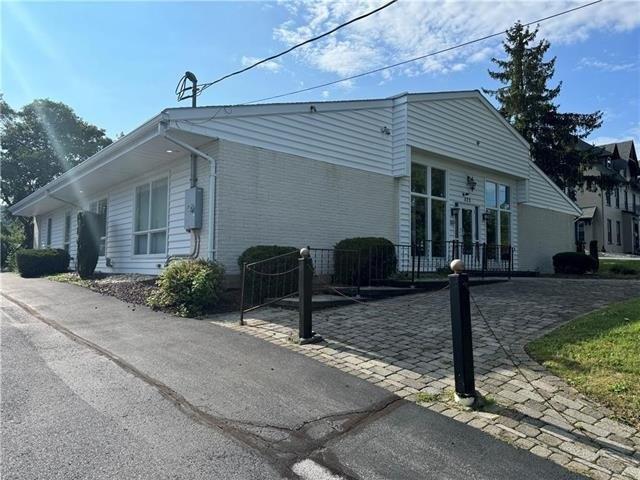 Property Image for 522 Delaware Office #3