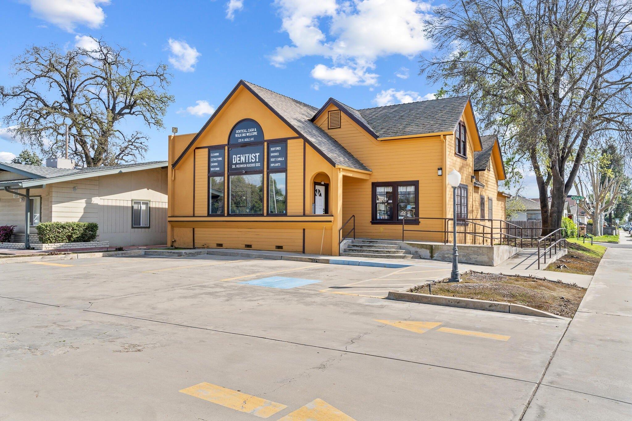 Property Image for 235 W Noble Avenue