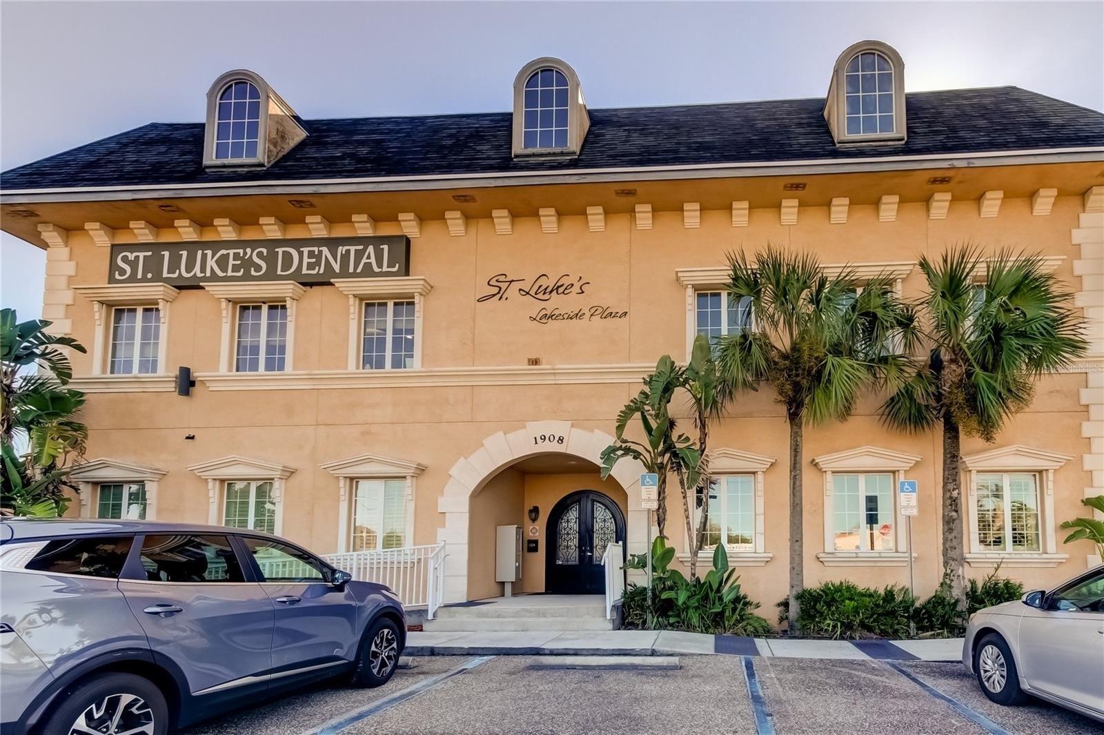 Property Image for 1908 Land O Lakes Blvd 3
