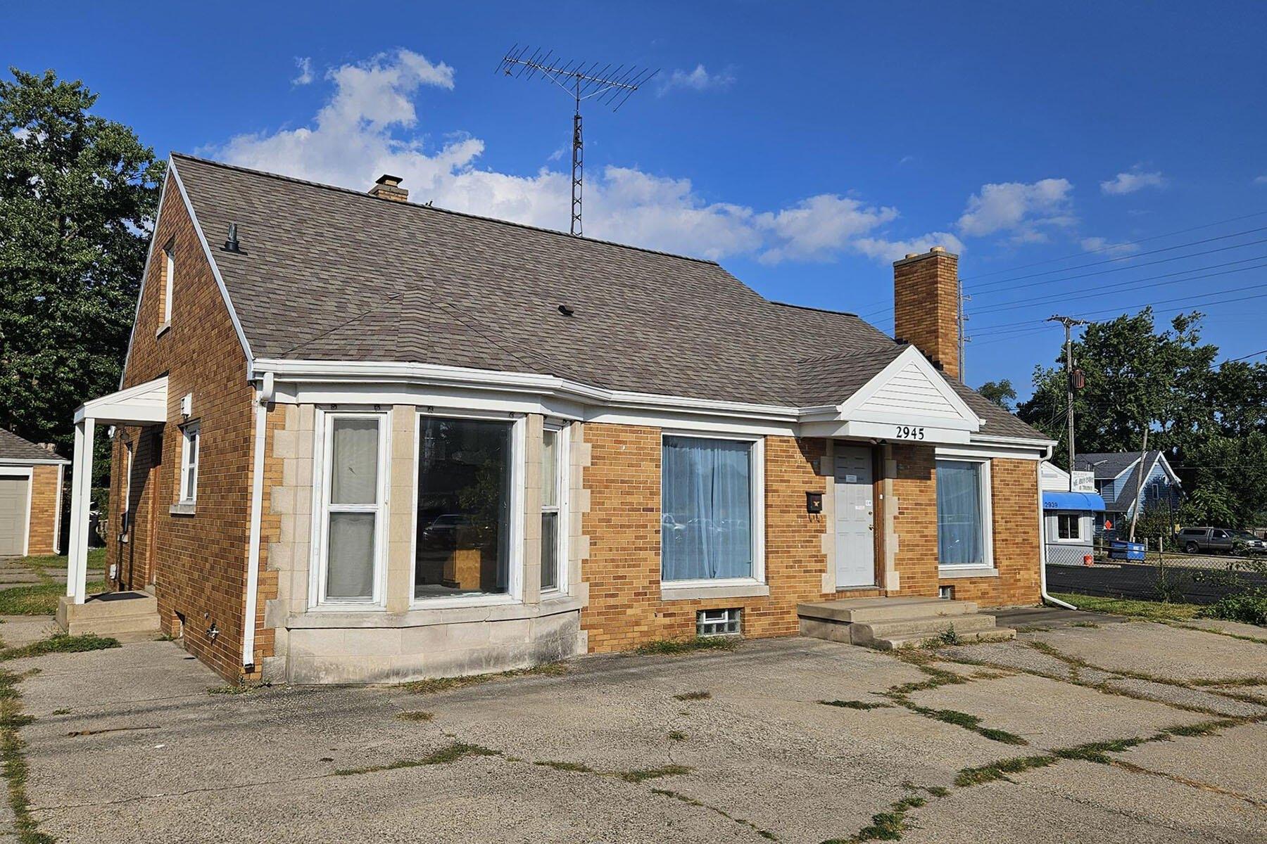 Property Image for 2945 Division Avenue S