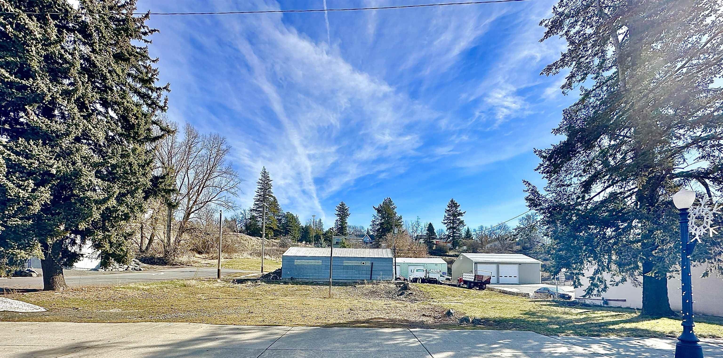 Property Image for 501 S Whitman Ave
