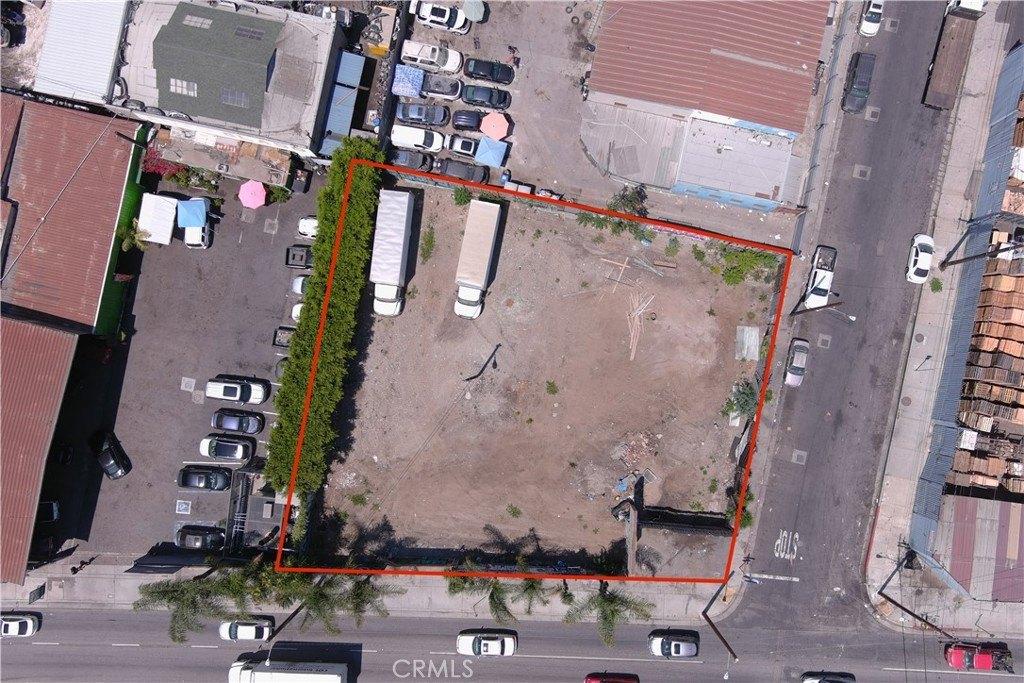 Property Image for 9523 S Alameda Street
