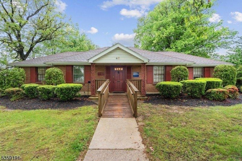 Property Image for 461 Corliss Ave