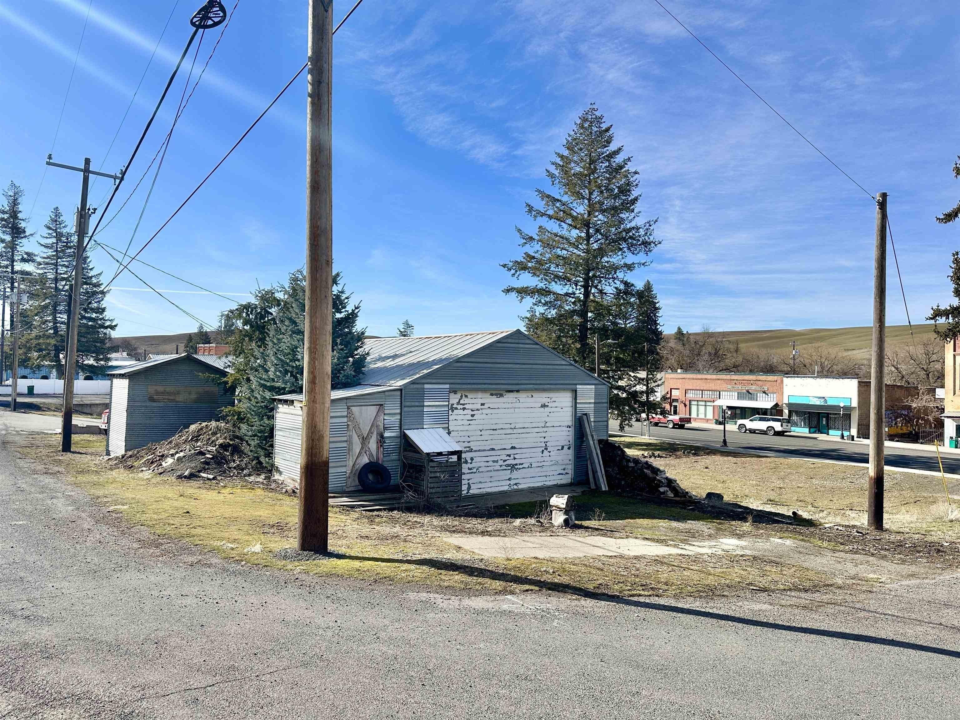Property Image for 501 S Whitman Ave