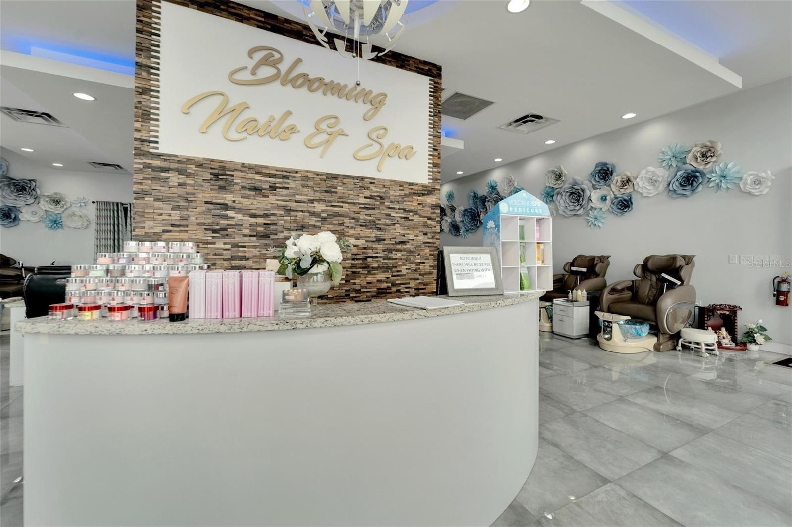 Property Image for 2056 Bloomingdale Ave