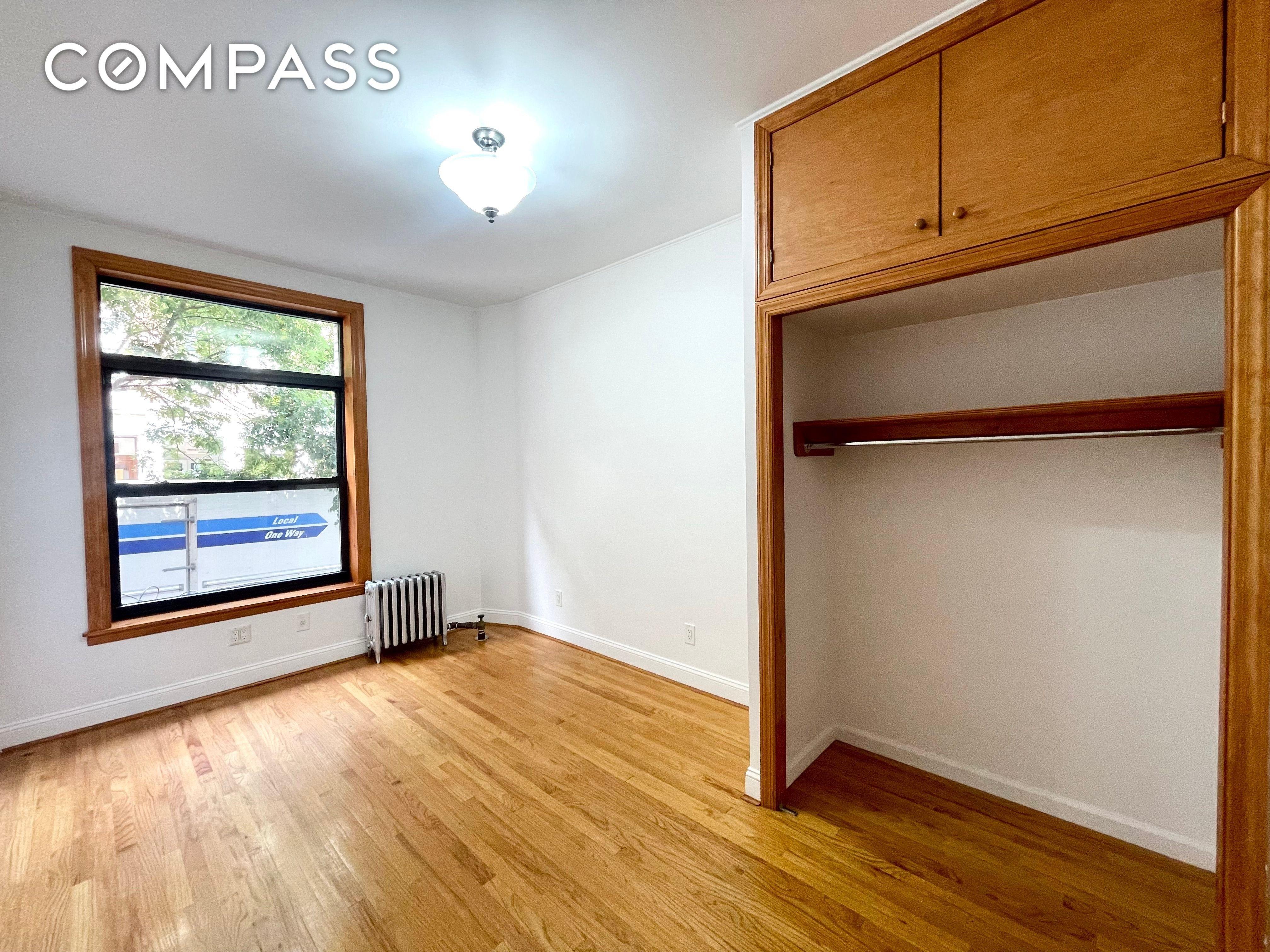 Property Image for 22 Saint Marks Place 19