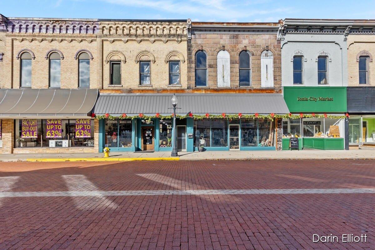 Property Image for 326 & 328 W Main Street