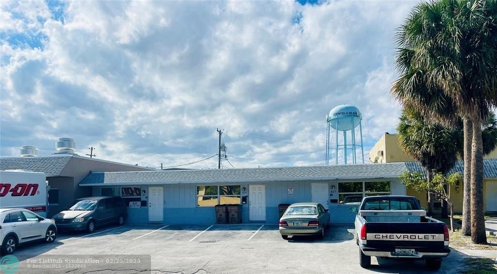 Property Image for 827 SE 1st Way 831