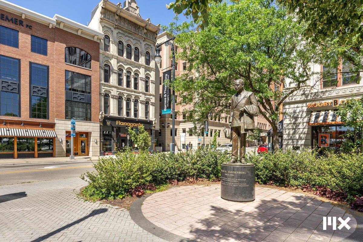 Property Image for 139 Pearl Street NW