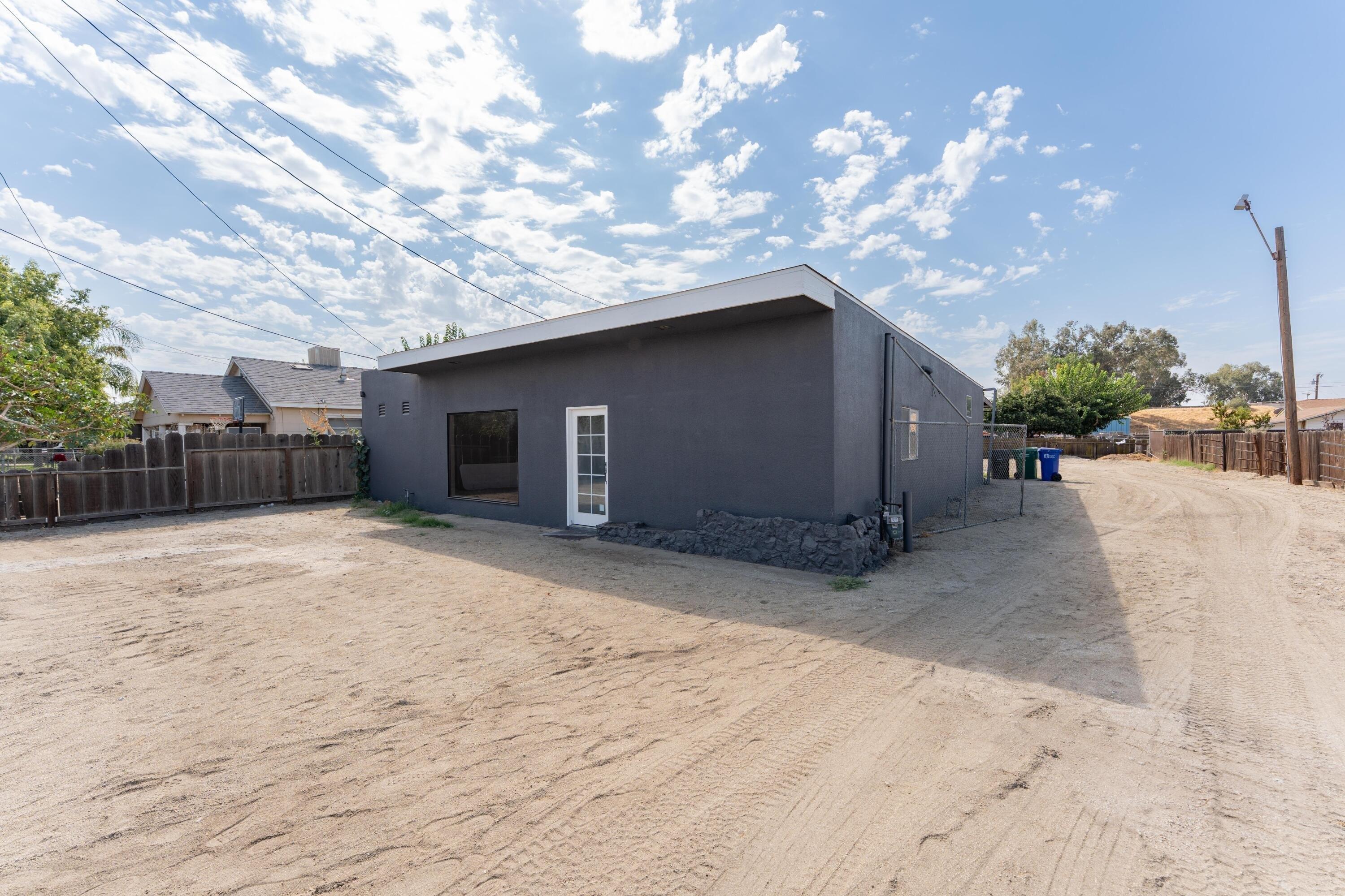Property Image for 55 E Vandalia Avenue