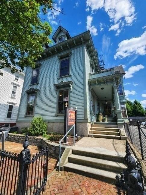Property Image for 390 Broadway 2nd fl