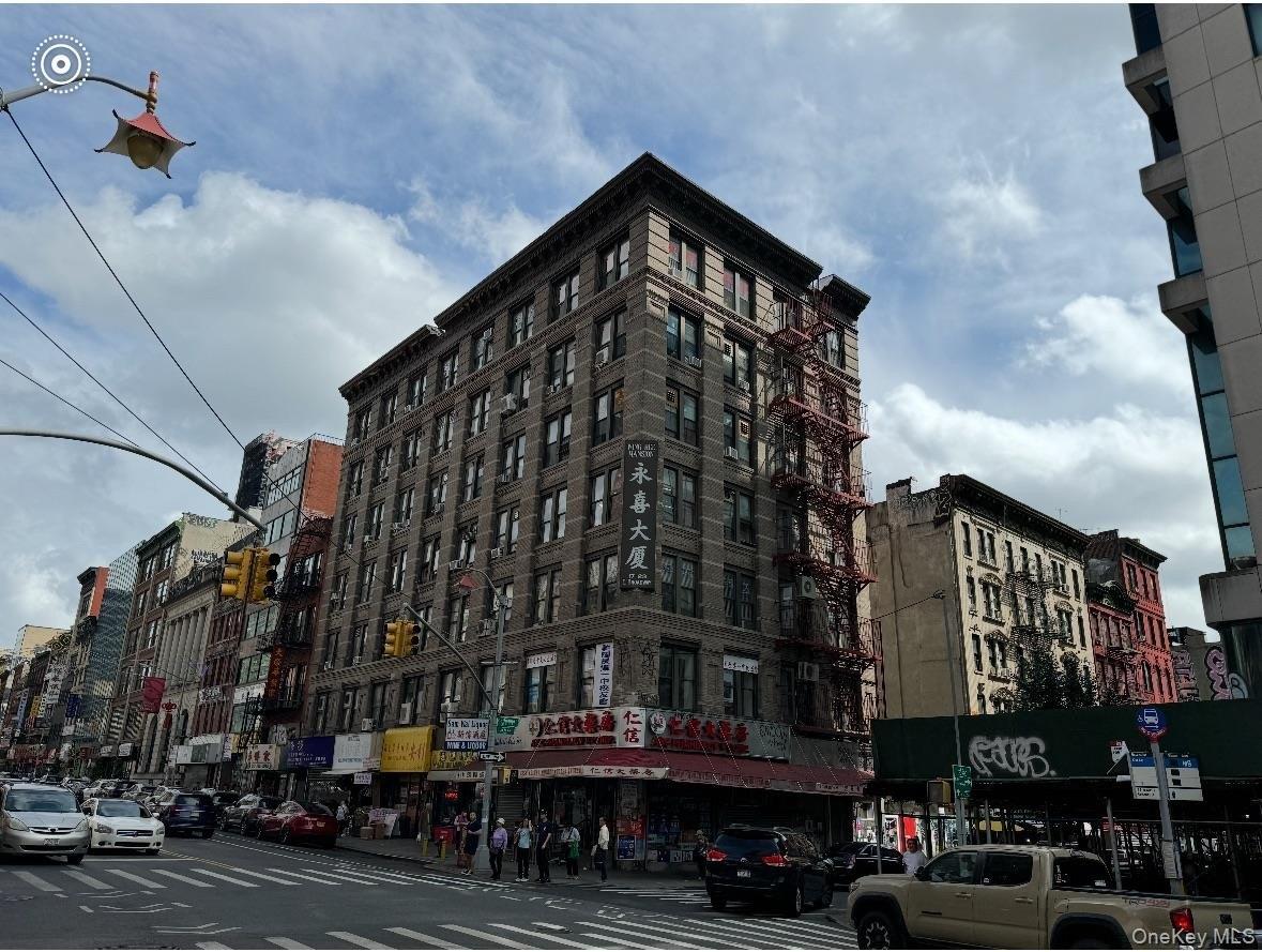 Property Image for 17 E Broadway 204