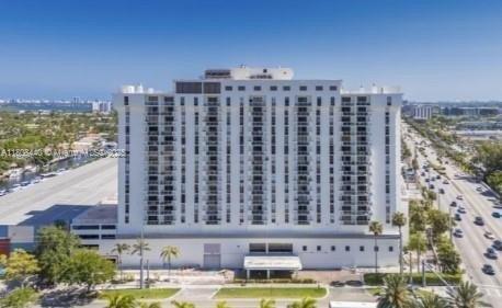 Property Image for 13499 Biscayne Blvd CUM1