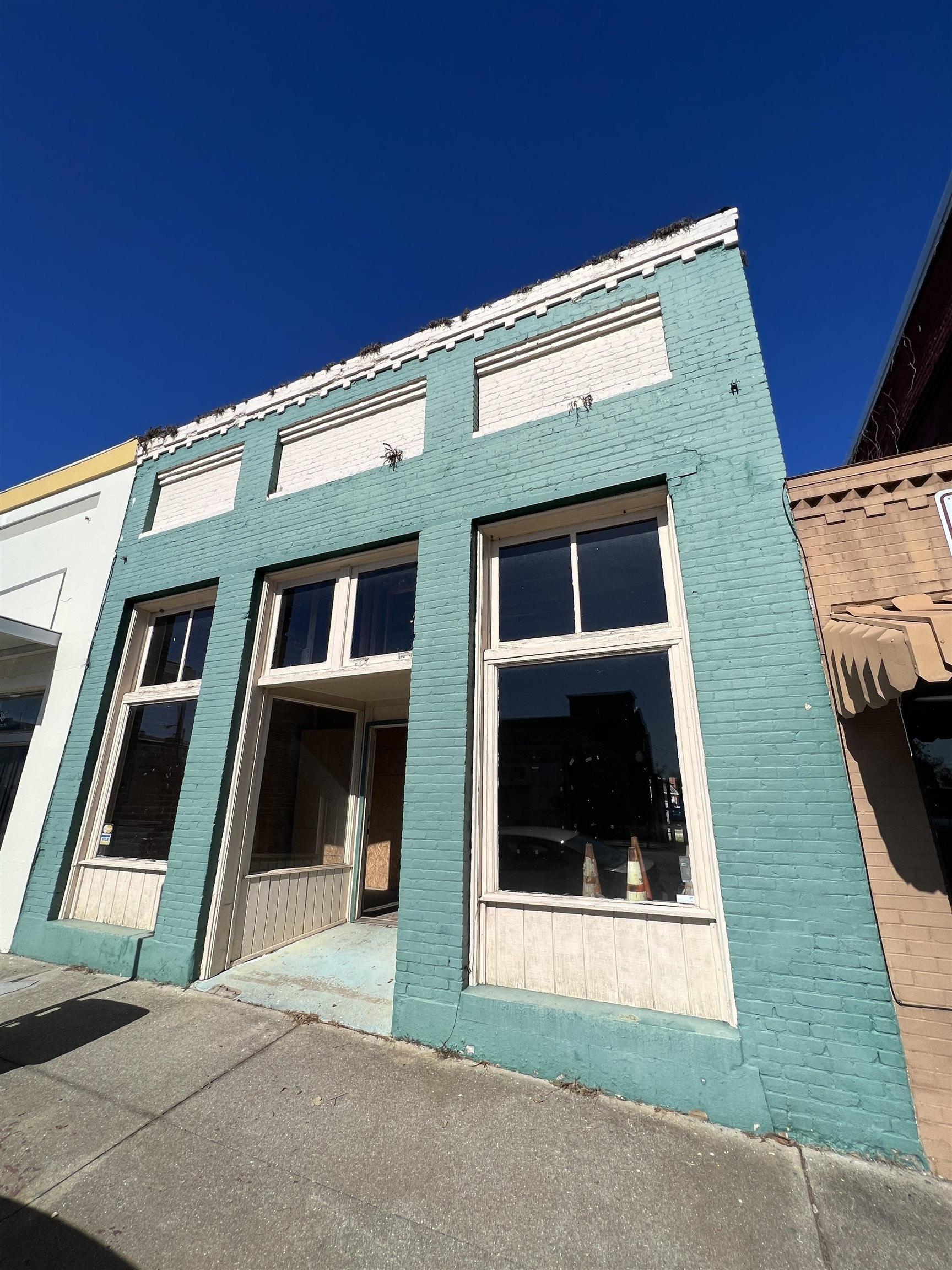 Property Image for 108 E JEFFERSON Street