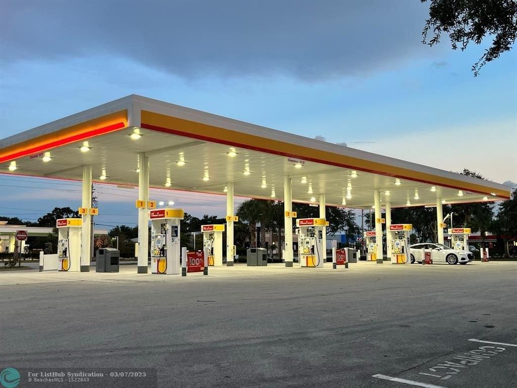 Property Image for Gas Station US-1 HWY