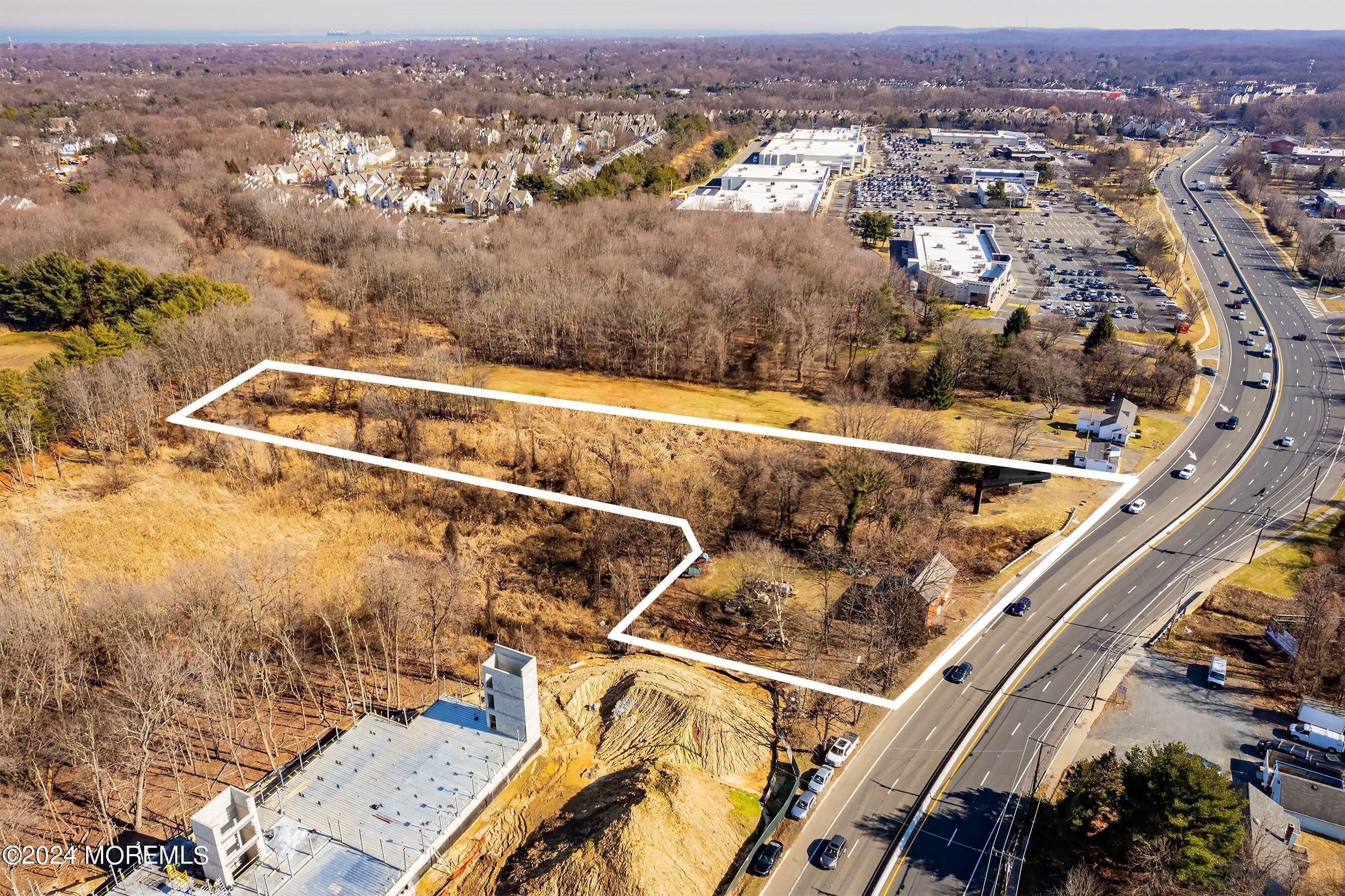 Property Image for 2121 Highway 35