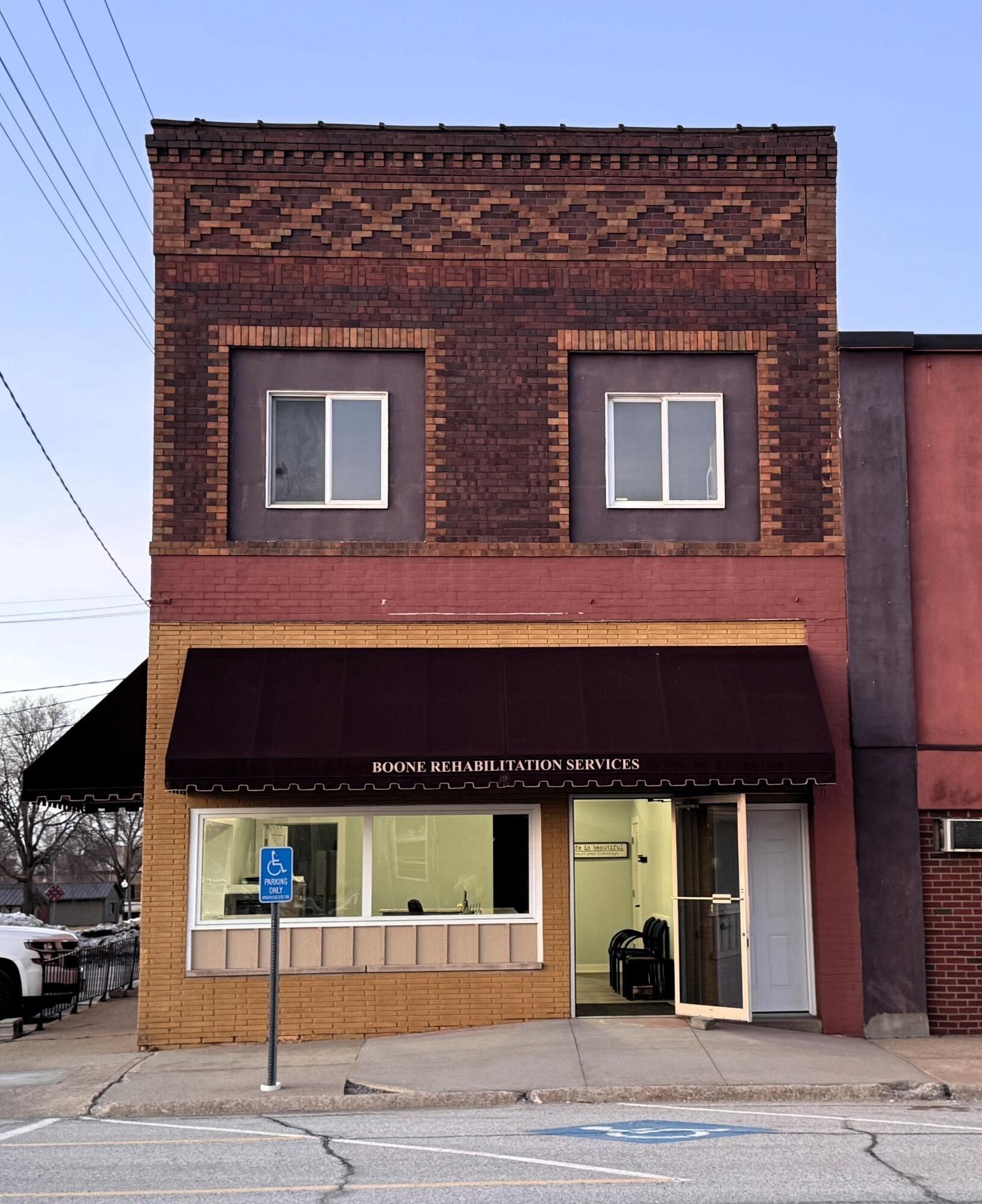 Property Image for 245 W Walnut Street