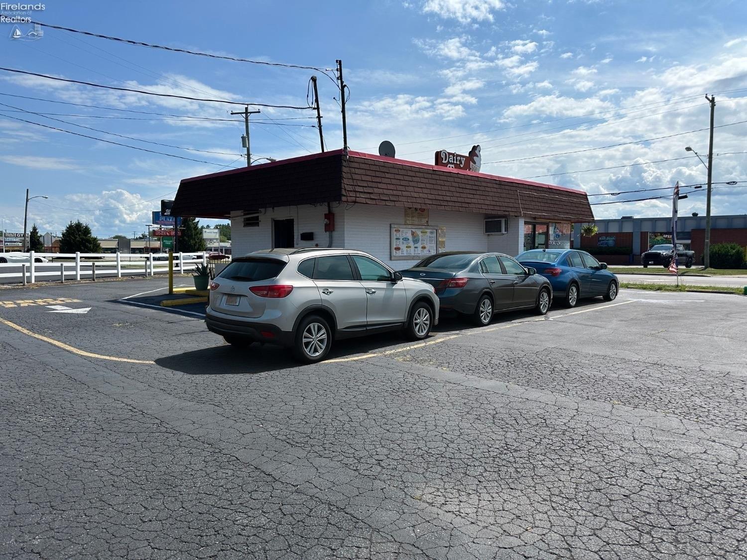 Property Image for 1027 Cleveland Road